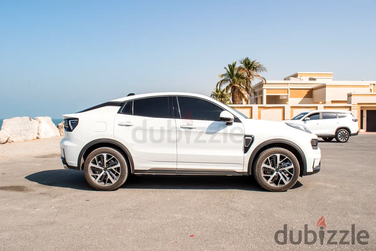 Rent a 2026 Lynk & Co 05 in Port Saeed photo 4
