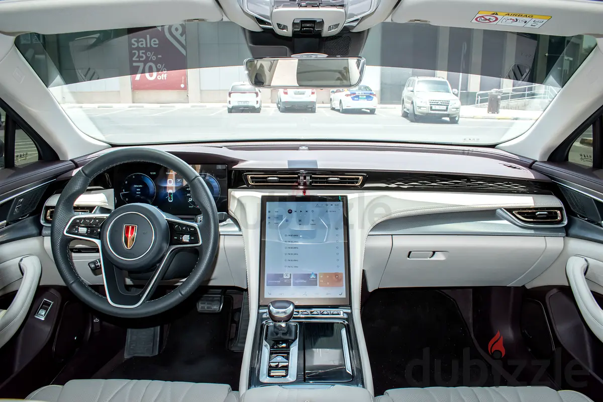 2025 Hongqi Ousado Rental in Port Saeed photo 8