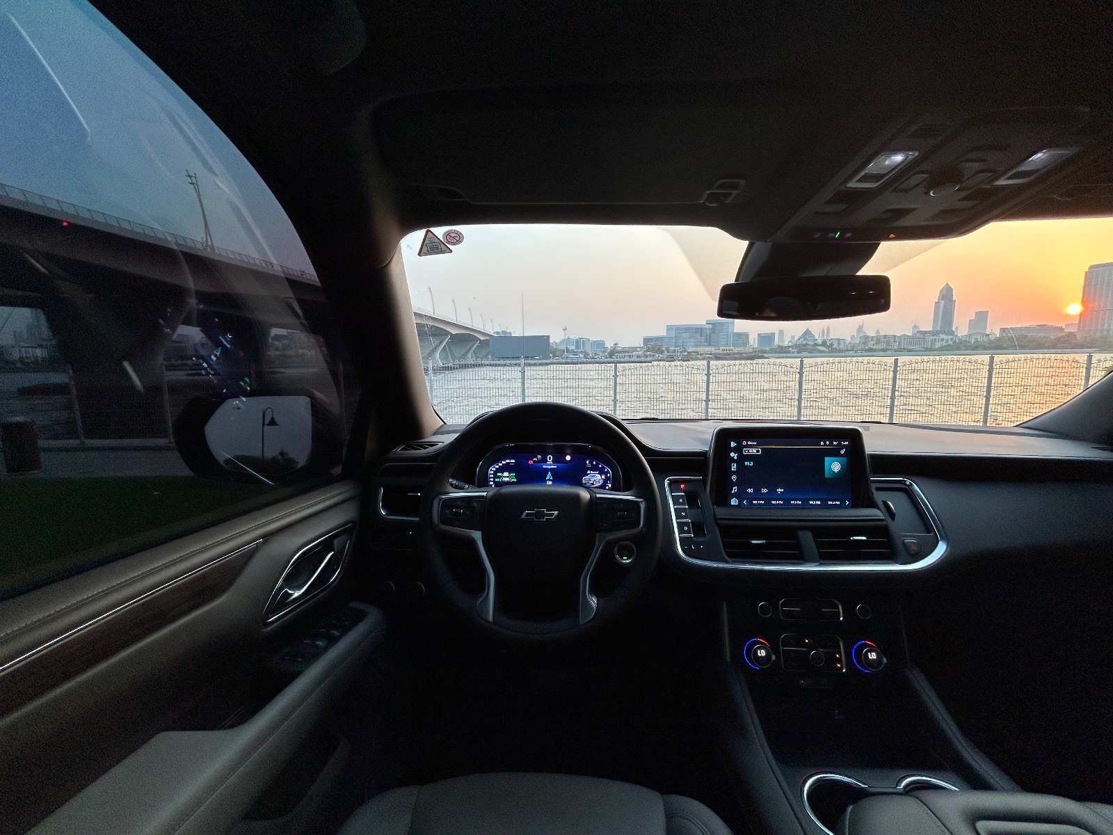 Hire 2023 Chevrolet Tahoe Z71 in Dubai photo 8