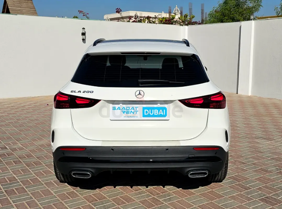 2024 Mercedes-Benz GLA-Class for Rent in Al Rashidiya photo 3