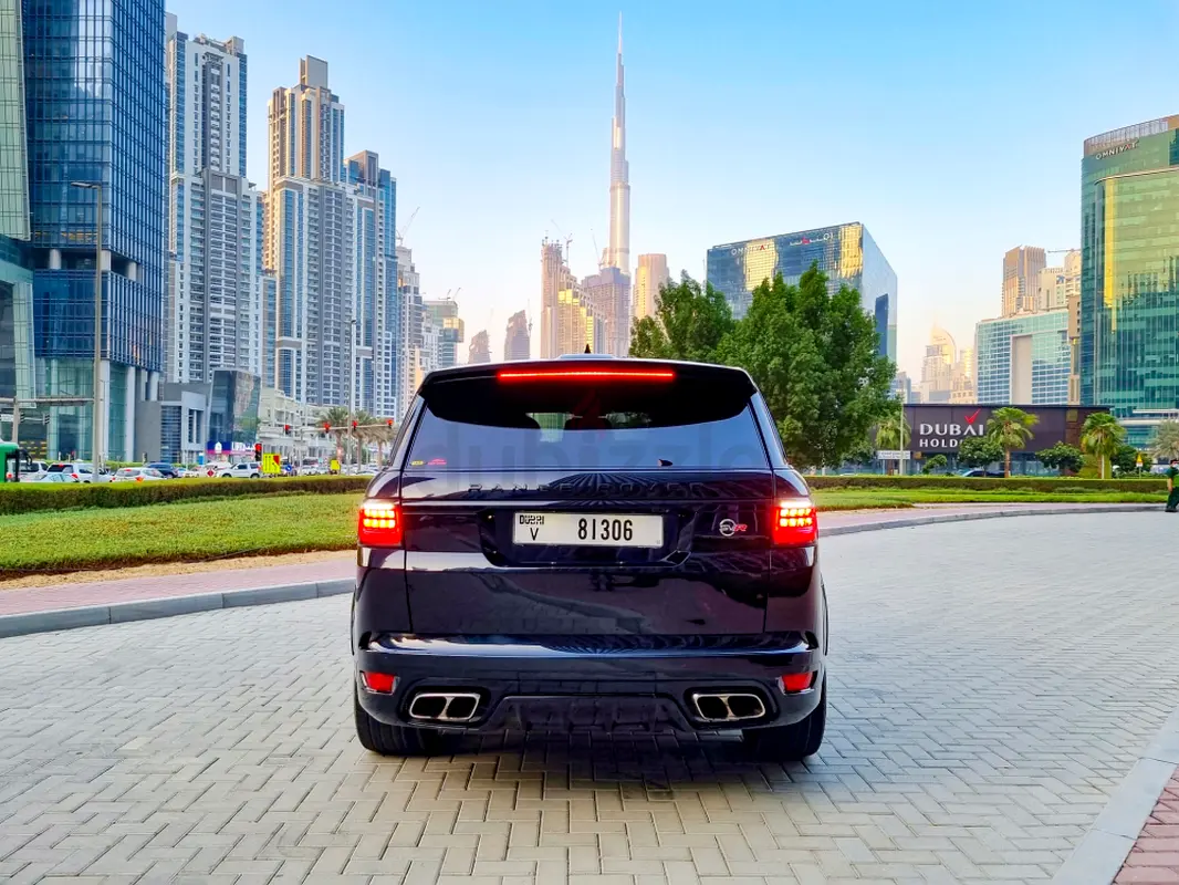 2020 Land Rover Range Rover Sport for Rent in Palm Jumeirah (Black, Automatic, 5 Seater, AL QWA) photo 4