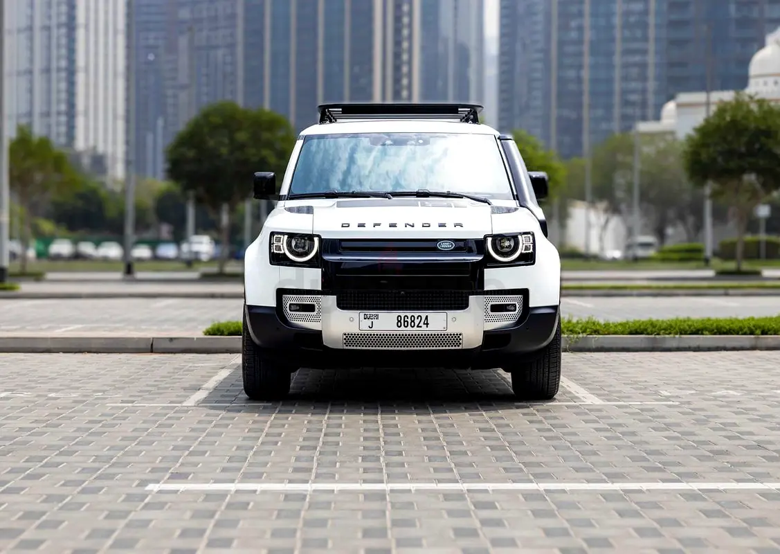 2024 Land Rover Defender for Rent in Al Muraqqabat photo 3