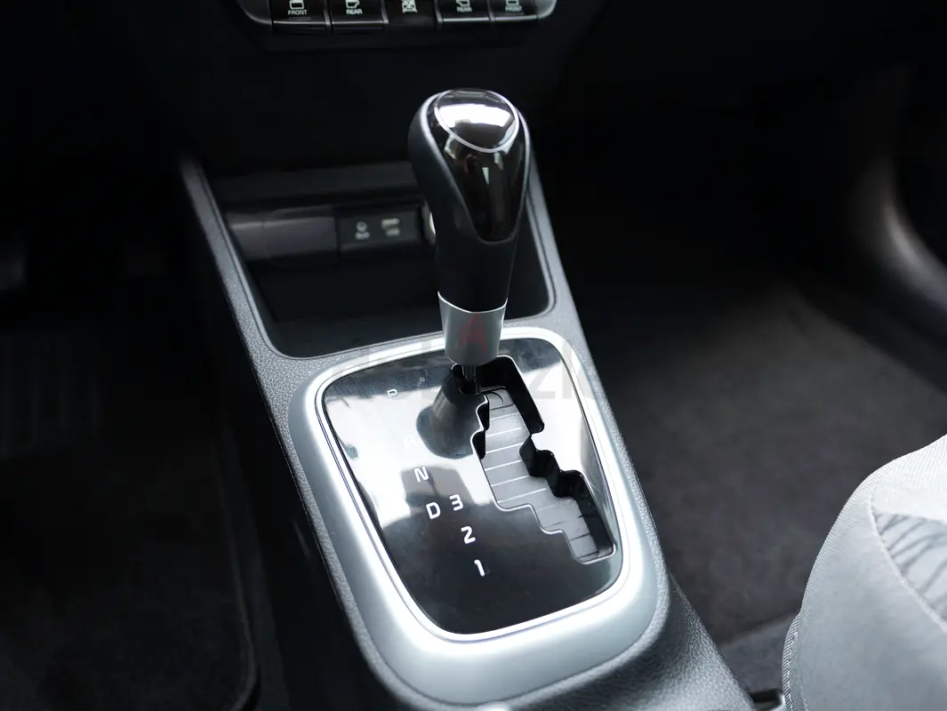 2025 Kia Pegas for Rent in Business Bay photo 5