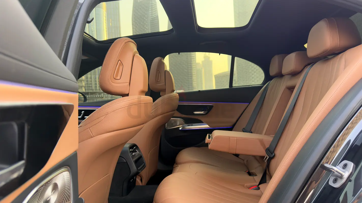 Mercedes E450 photo 7