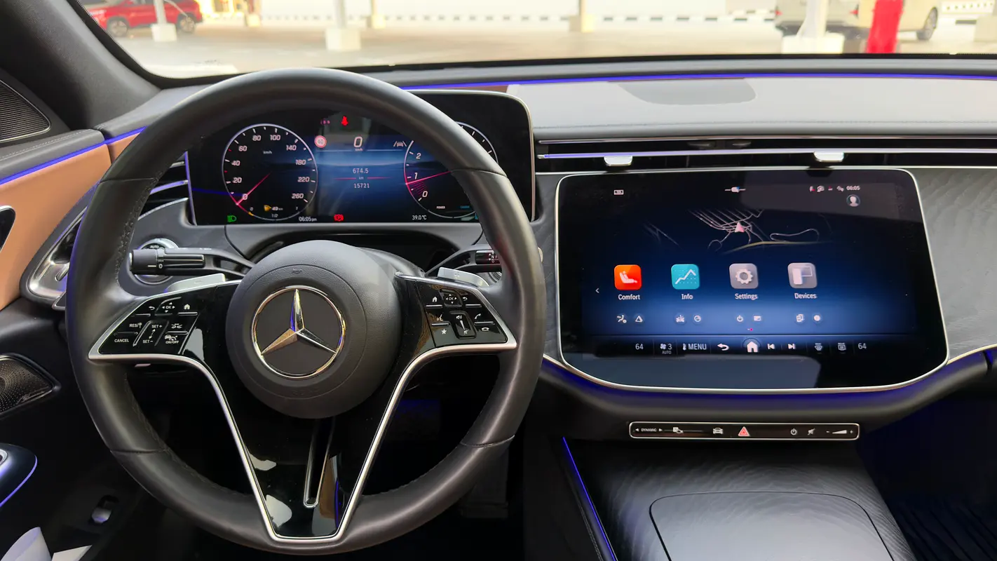 Mercedes E450 photo 9