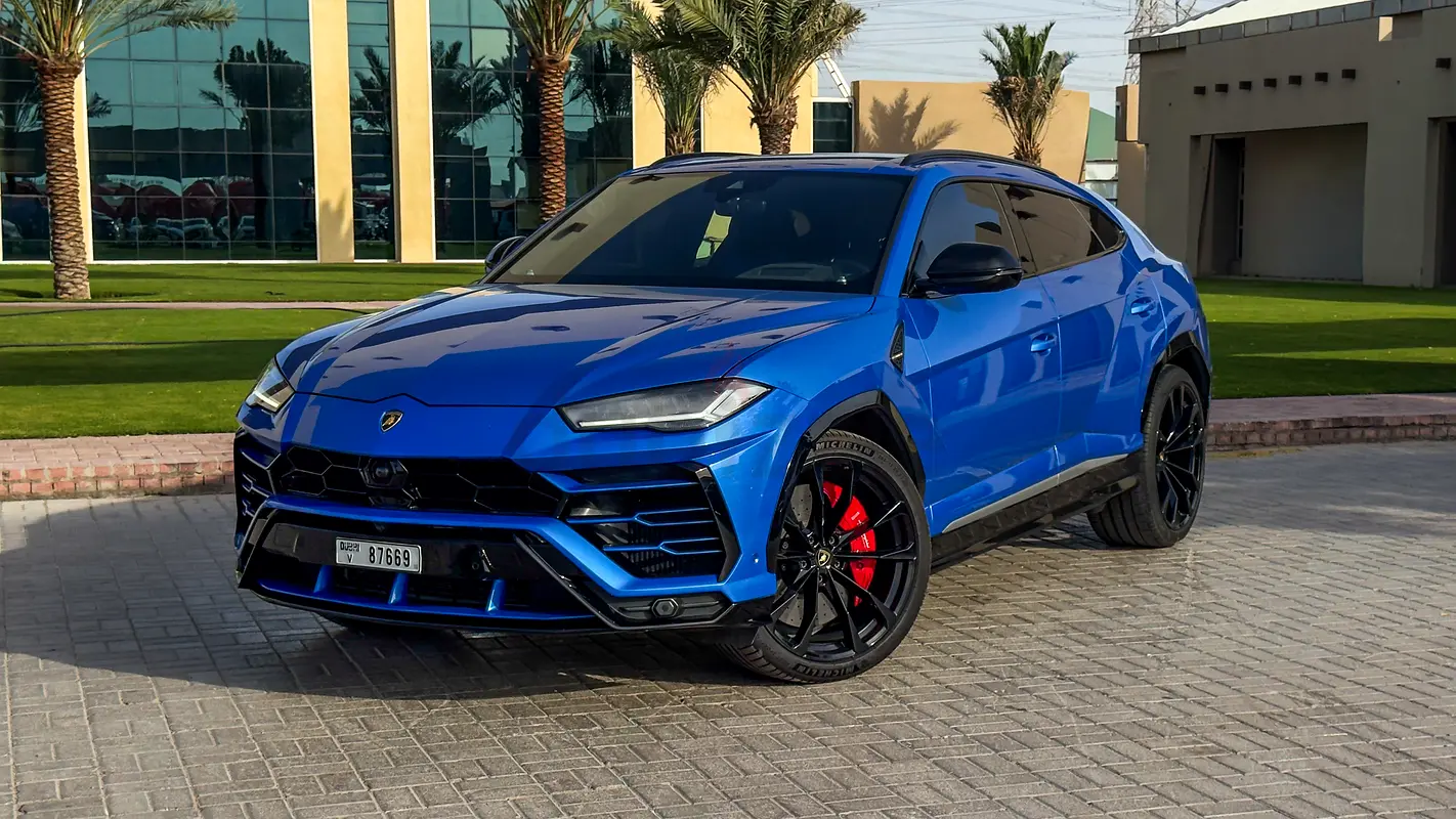 2024 Lamborghini Urus for Rent in Al Quoz Industrial Area 4 photo 2