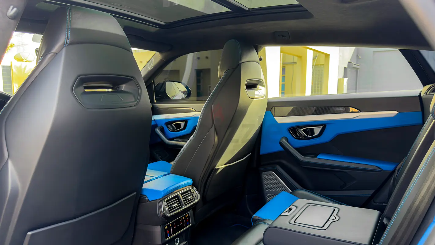 2024 Lamborghini Urus for Rent in Al Quoz Industrial Area 4 photo 10
