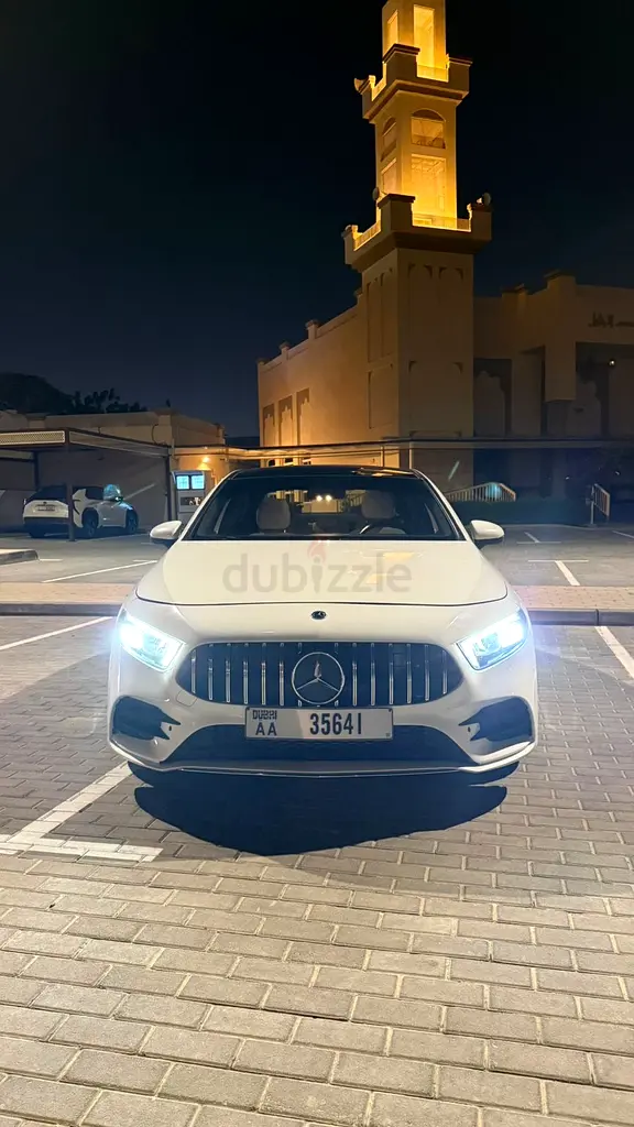 2021 Mercedes-Benz A200 for Rent in Al Safa 2 photo 7