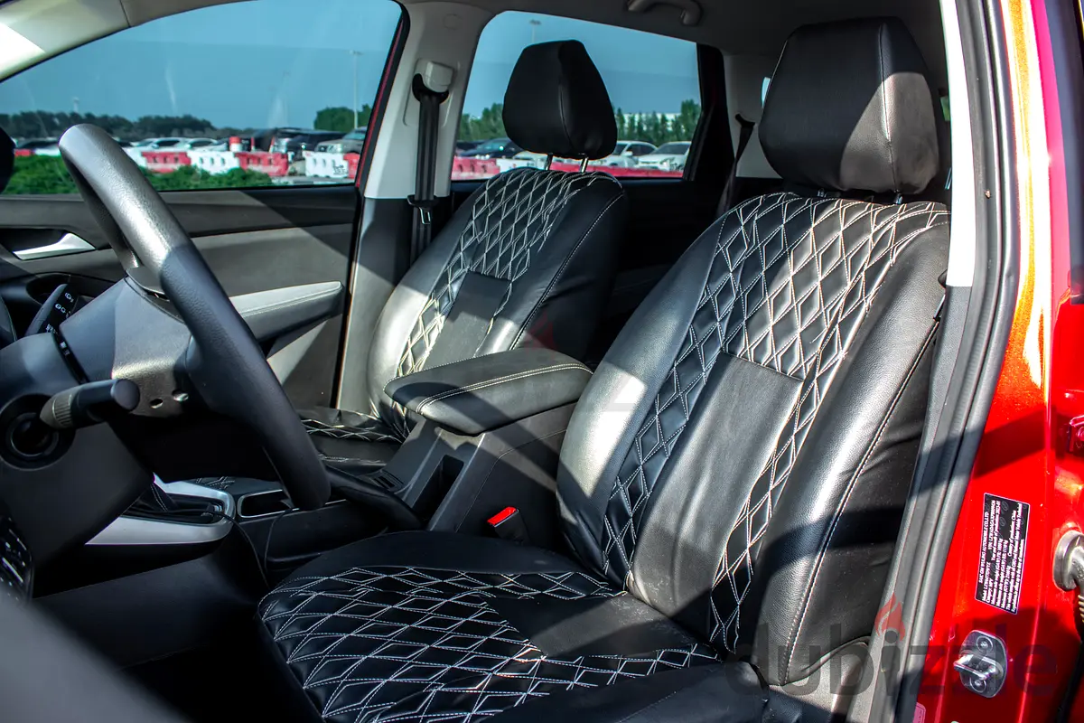2023 Chevrolet Captiva for Rent in Al Muteena photo 10