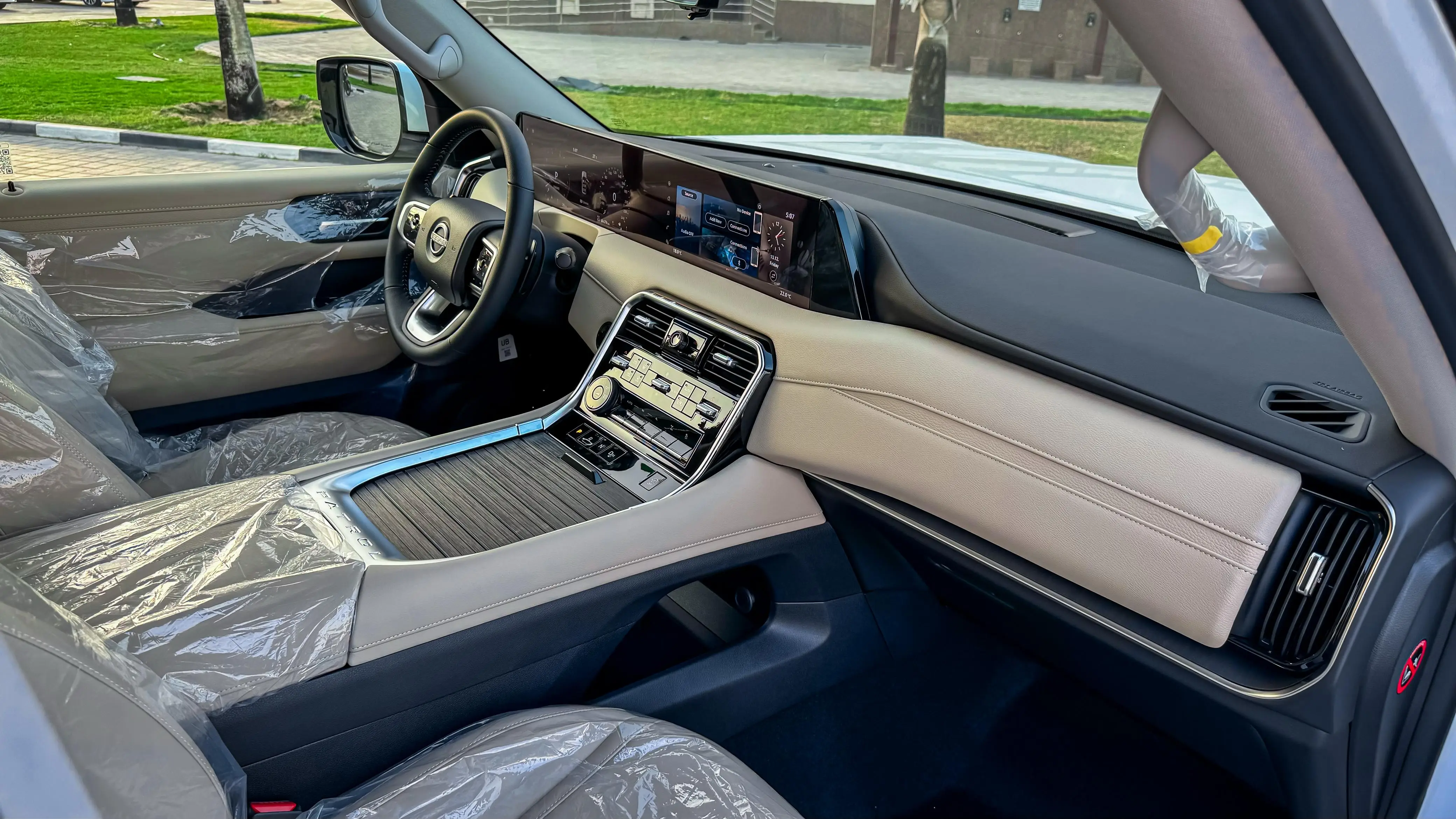 Rent 2025 Nissan Patrol White in Dubai photo 5