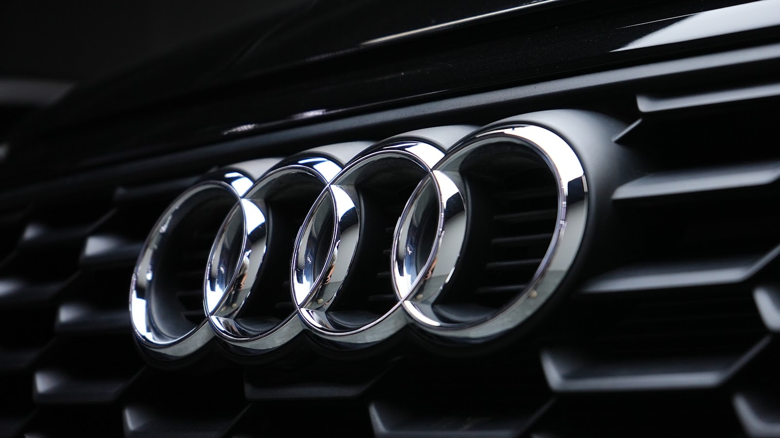 Rent Audi A3 in Dubai photo 4