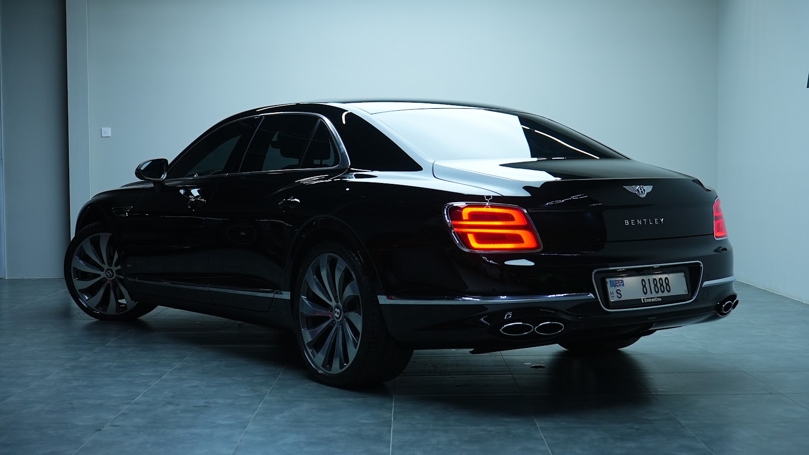 Rent Bentley Flying Spur in Dubai photo 20