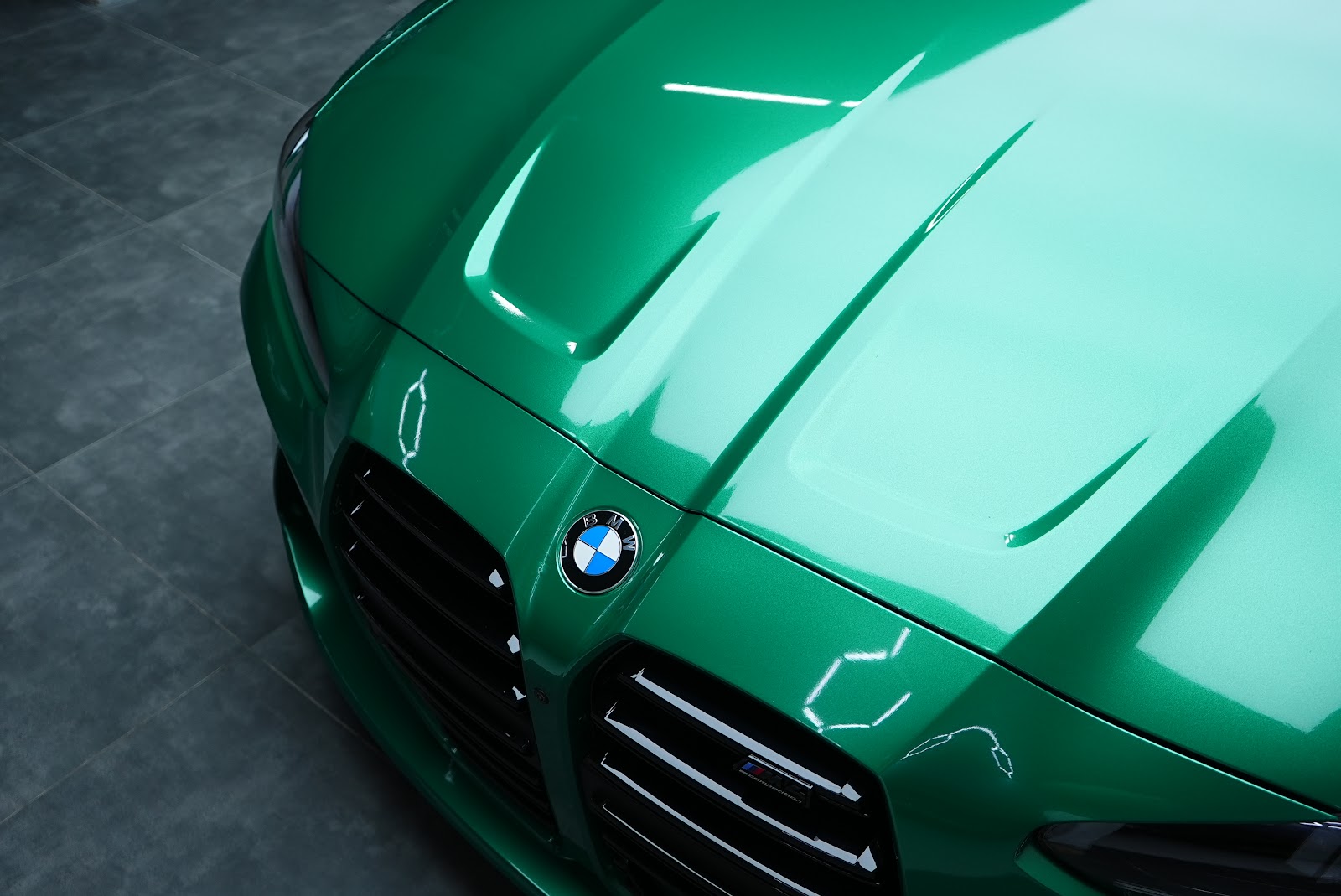 Rent BMW M4 in Dubai photo 2