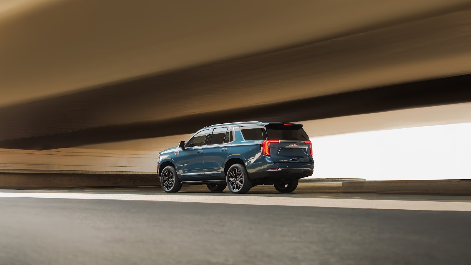 Rent 2025 GMC Yukon Denali in Dubai photo 5