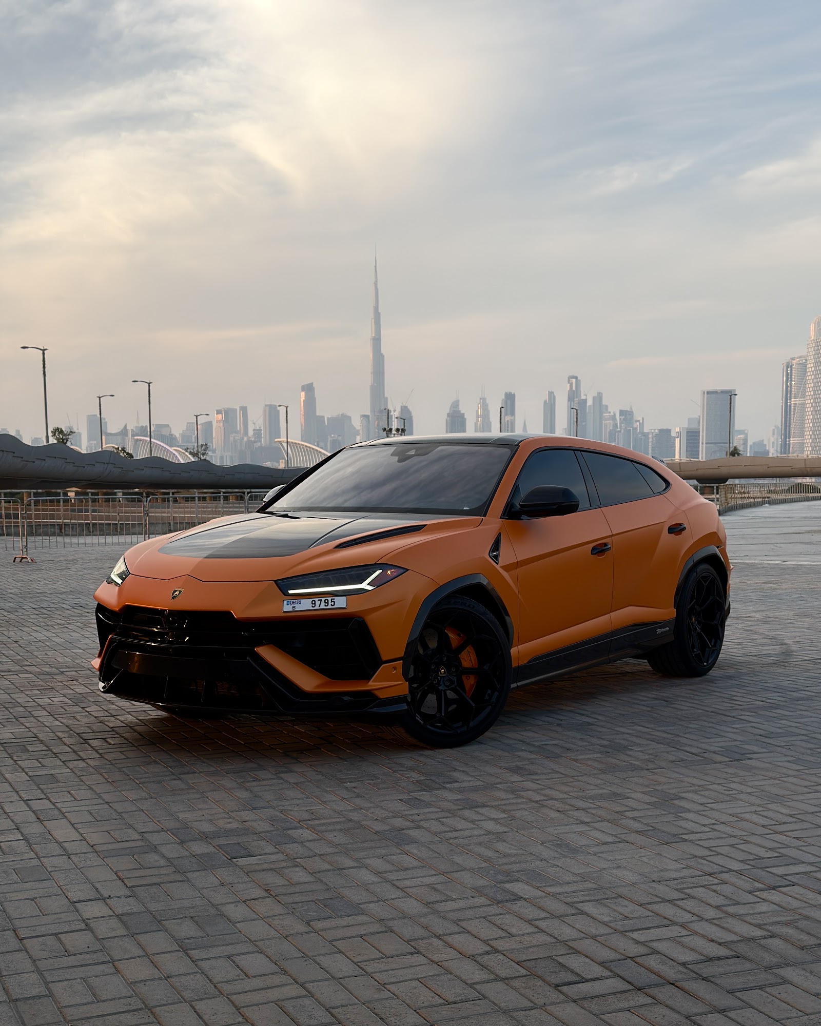 Rent Lamborghini Urus Performante in Dubai (Orange) photo 5