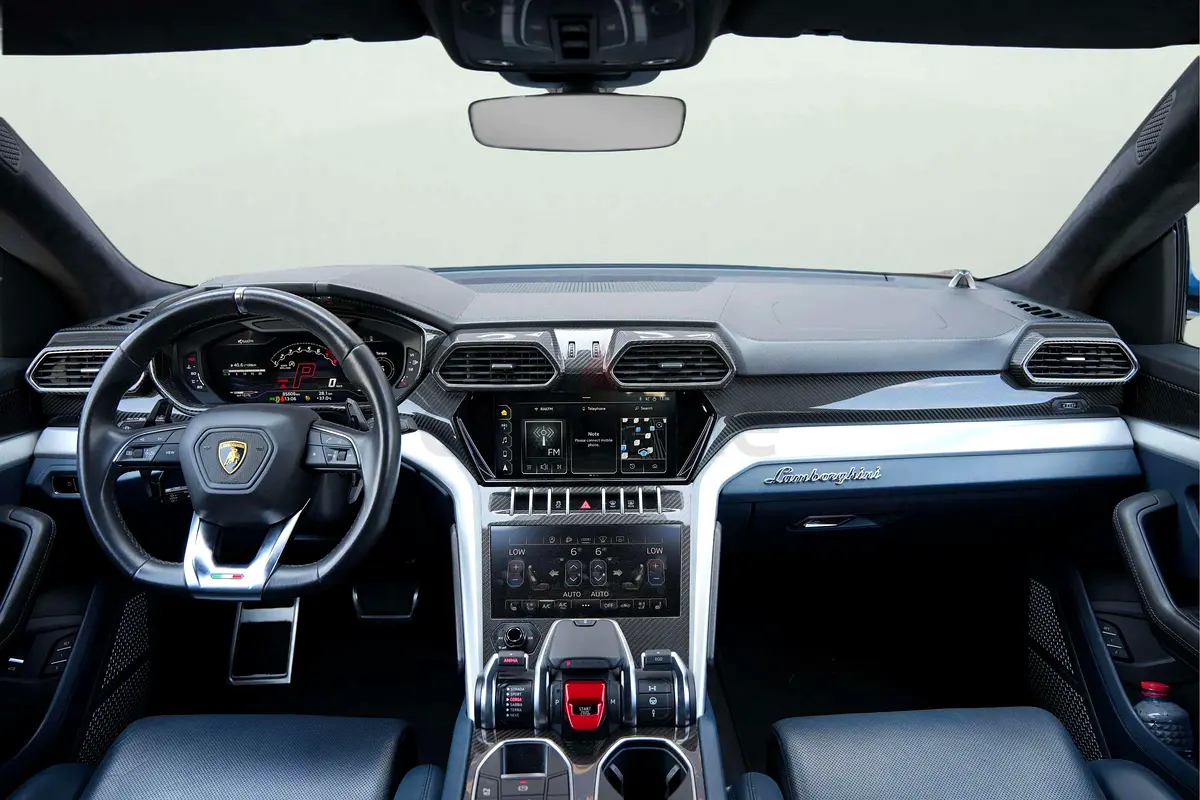 2022 Lamborghini Urus for Rent in Al Barsha 1 photo 4