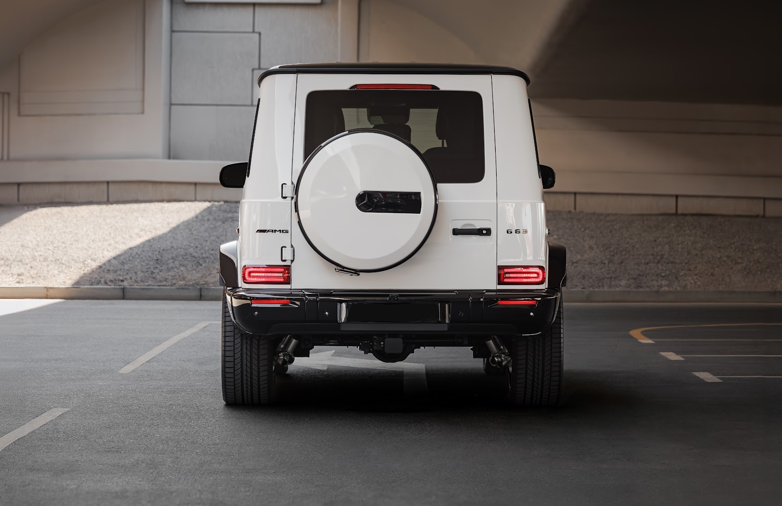 Rent 2025 Mercedes-Benz G63 in Dubai (White) photo 5