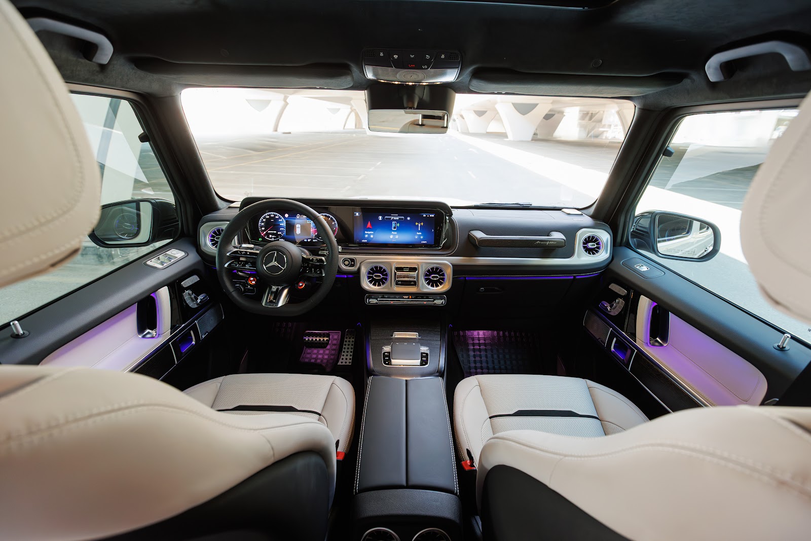 Rent 2025 Mercedes-Benz G63 in Dubai (White) photo 8