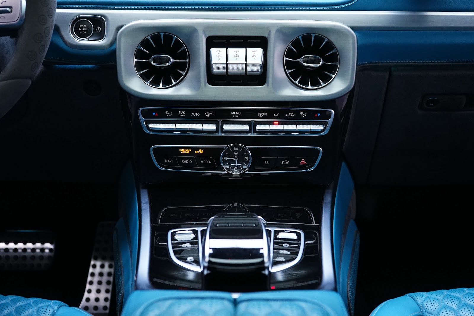 Rent Mercedes-Benz G550 4x4 Brabus in Dubai photo 12