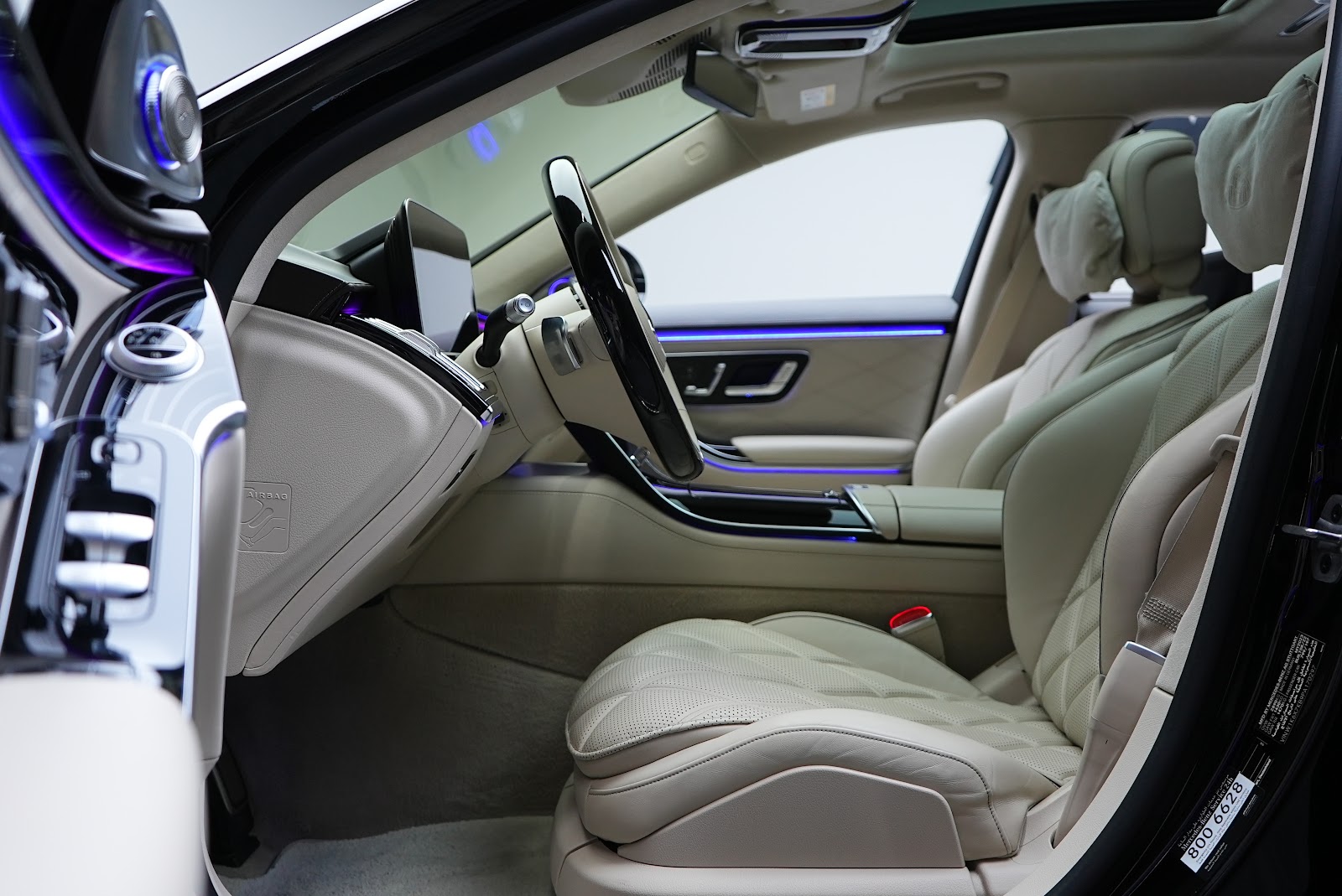 Rent Mercedes-Maybach S680 Long in Dubai photo 17