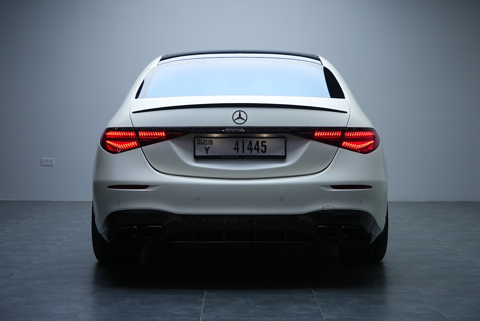 Rent Mercedes-Benz S580 Brabus in Dubai photo 2