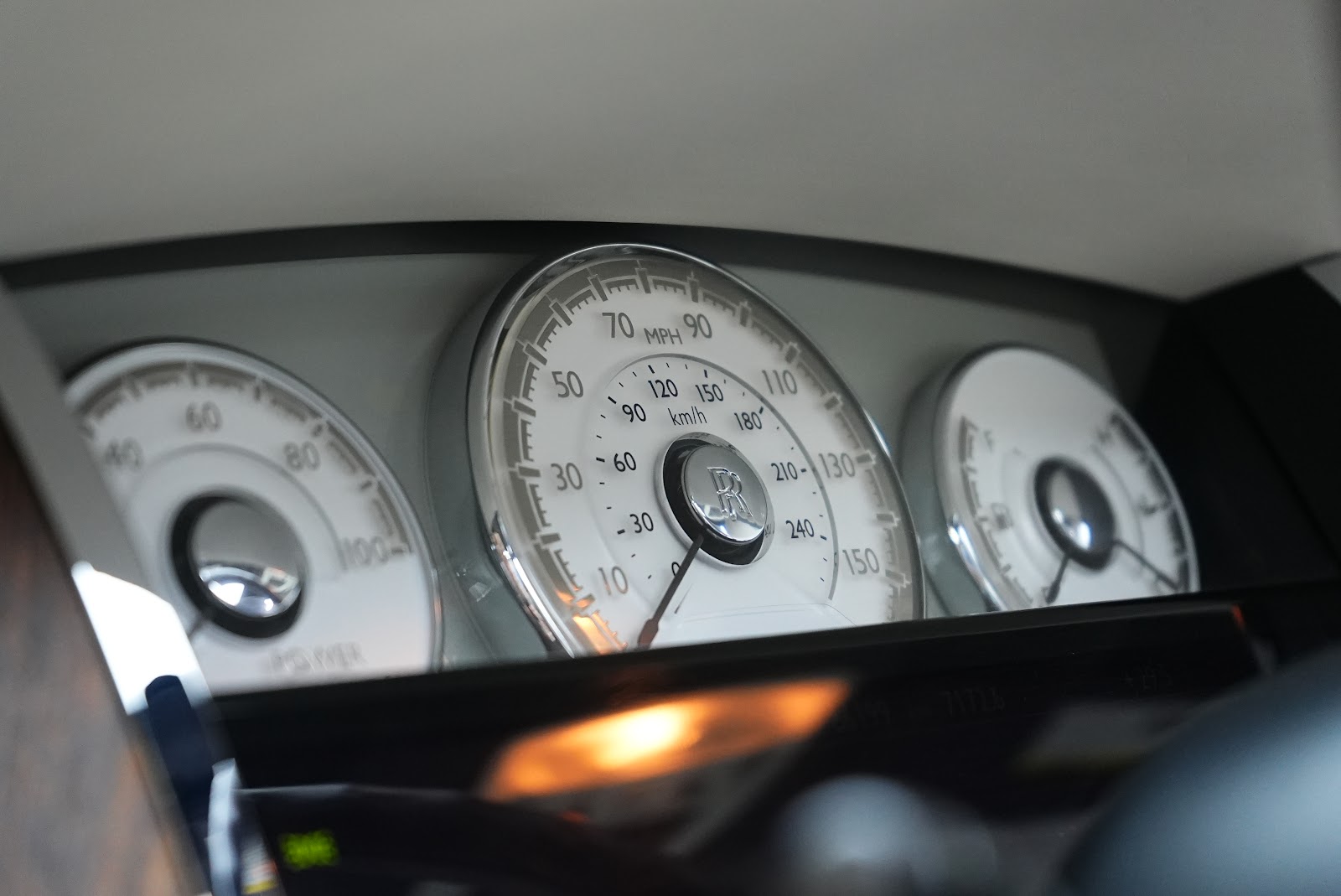 Rent Rolls-Royce Dawn in Dubai photo 6