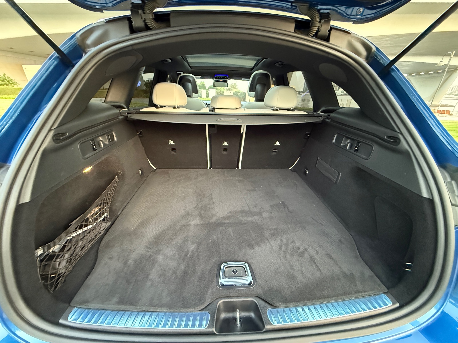 Rent a Mercedes-Benz GLC 300 AMG in Dubai photo 8