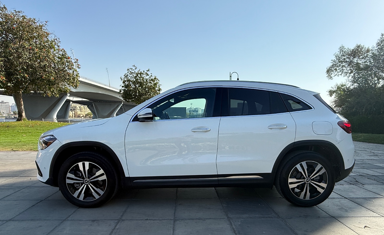 Mercedes-Benz GLA 250 AMG for Rent in Dubai photo 4