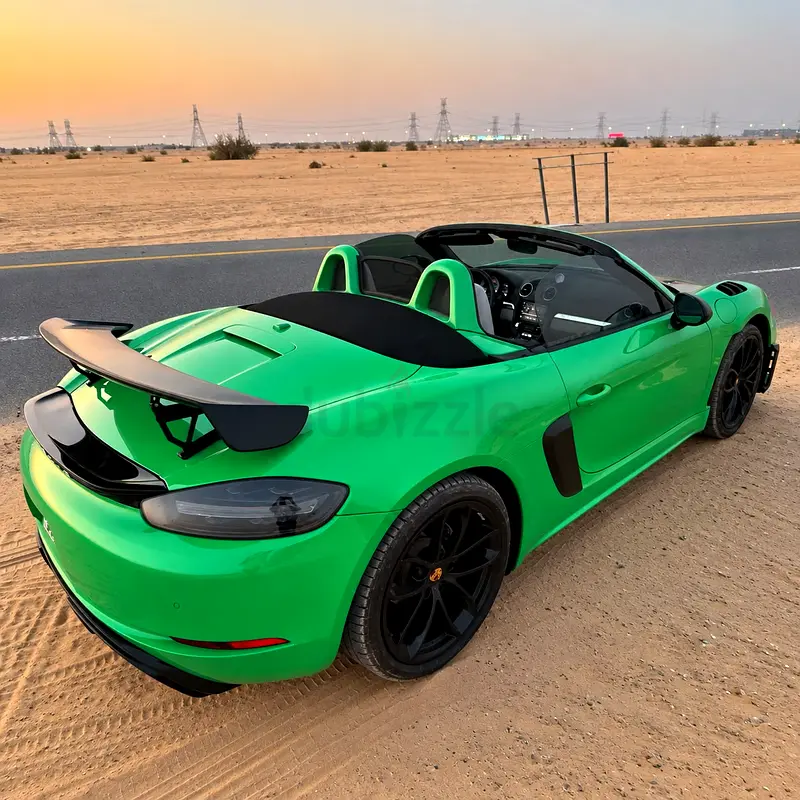 Hire 2024 Porsche Boxster in Al Quoz 4 photo 6