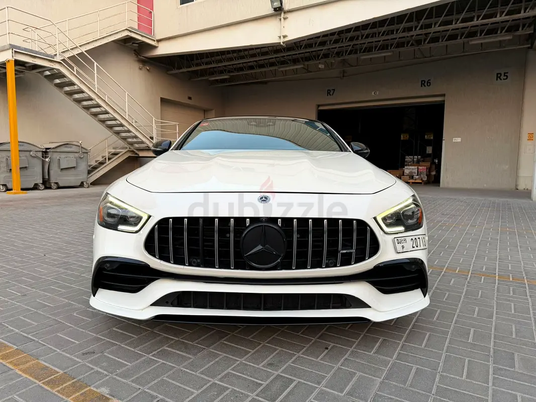 2022 Mercedes-AMG GT for Rent in Al Quoz 4 photo 4