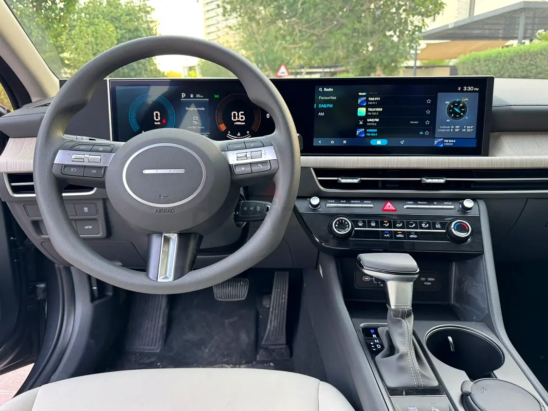 2025 Hyundai Sonata for Rent in Al Quoz 4 (Black) photo 4