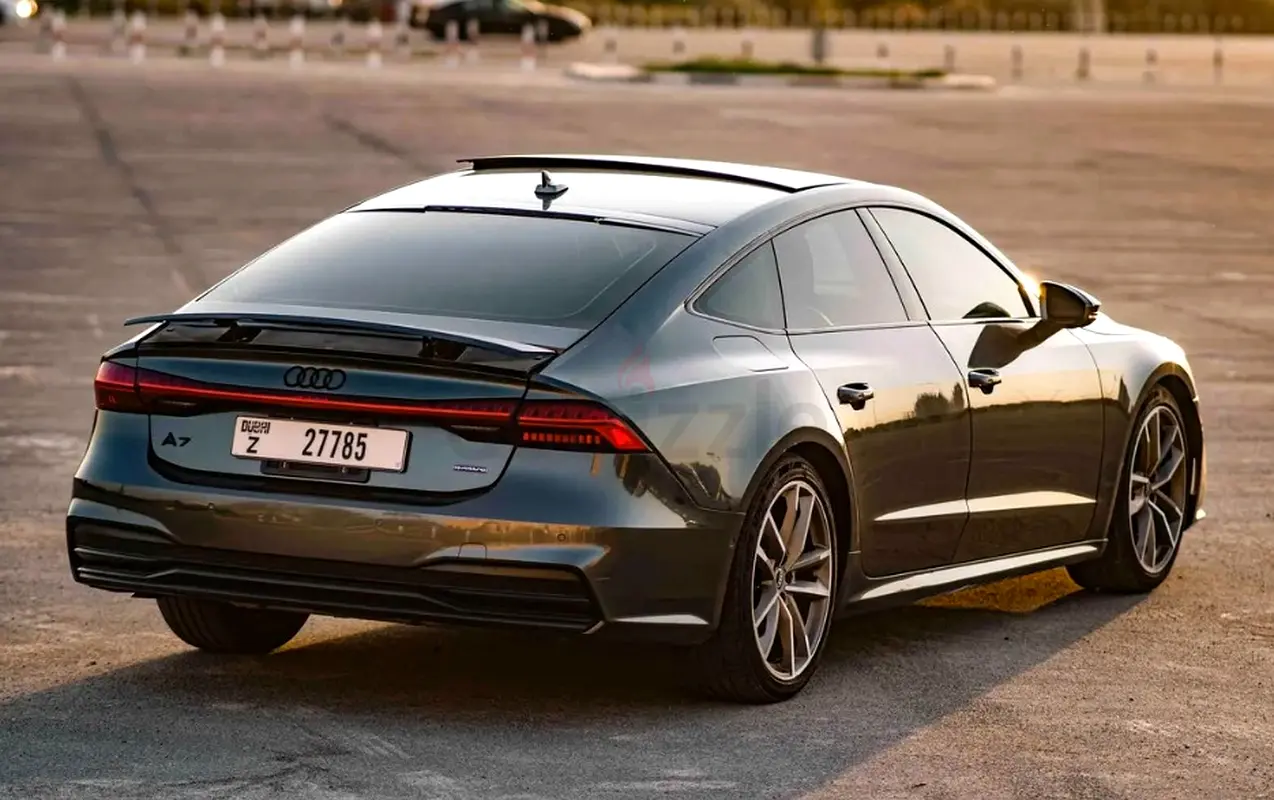 2021 Audi A7 for Rent in Al Quoz 4 photo 3
