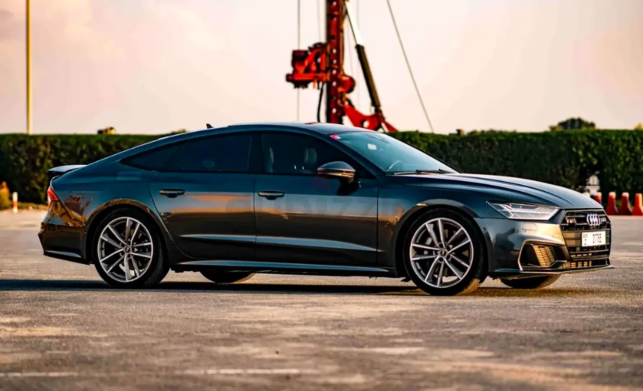 2021 Audi A7 for Rent in Al Quoz 4 photo 6