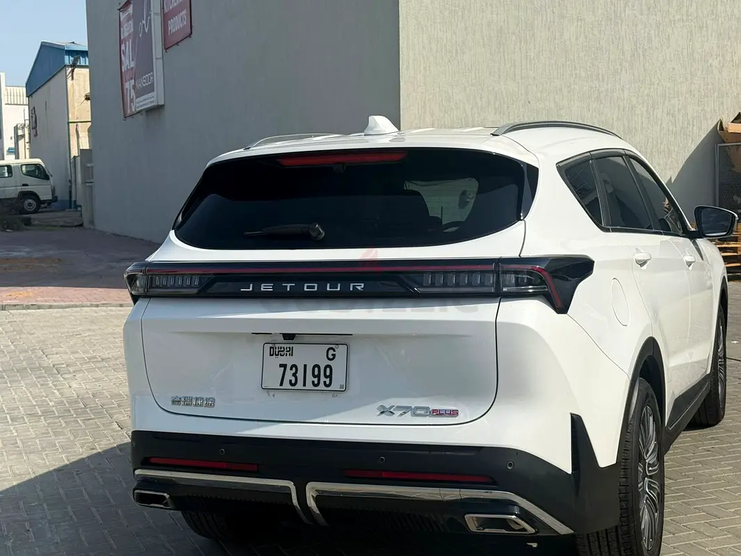 Hire 2026 Jetour X70 Plus in Al Quoz 4 (White, Automatic, 7 Seater, Speedy Machine) photo 6
