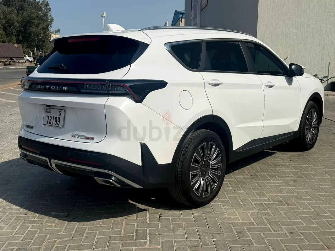 Hire 2026 Jetour X70 Plus in Al Quoz 4 (White, Automatic, 7 Seater, Speedy Machine) photo 10