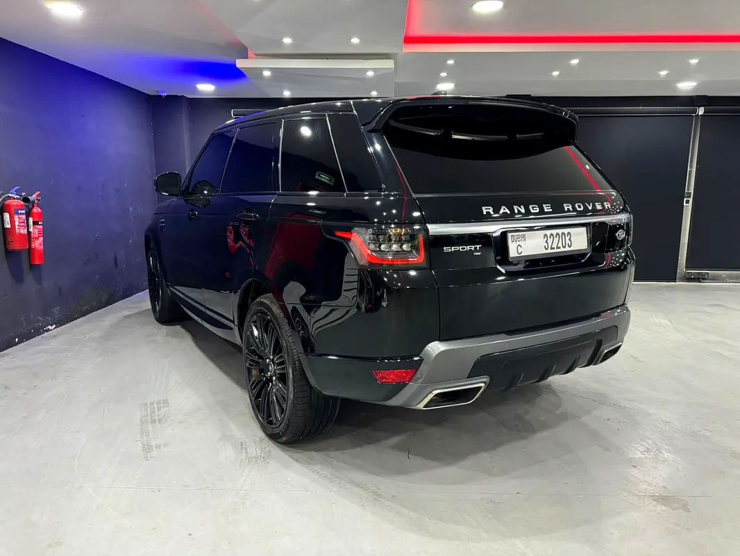 2021 Land Rover Range Rover Sport Rental in Al Quoz 4 photo 2