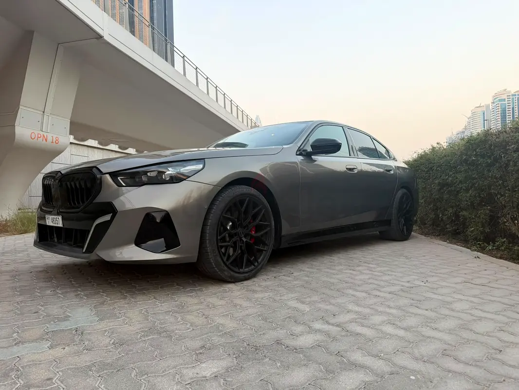 Rent 2026 BMW 5-Series in Al Quoz 4 photo 5