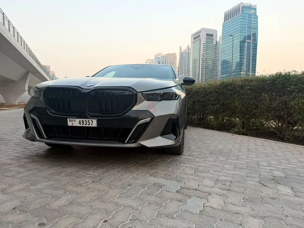 Rent 2026 BMW 5-Series in Al Quoz 4 photo 6