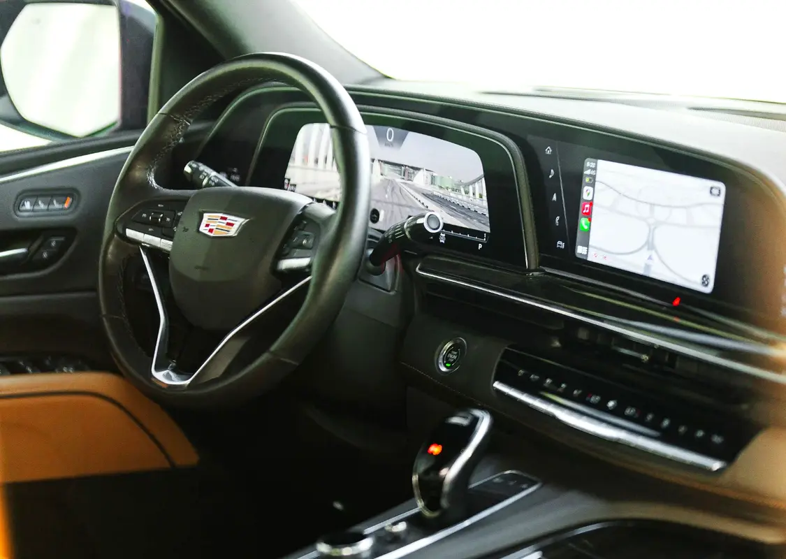 2023 Cadillac Escalade Rental in Al Quoz 4 photo 5