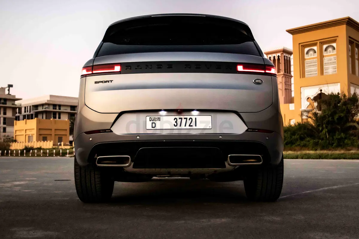 2023 Land Rover Range Rover Sport Rental in Al Quoz 4 photo 4