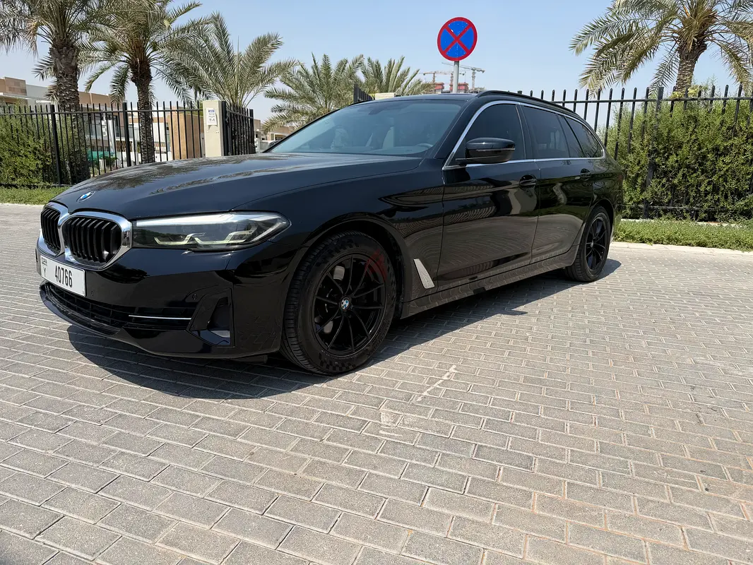 2024 BMW 5-Series Rental in Al Quoz 4 photo 7
