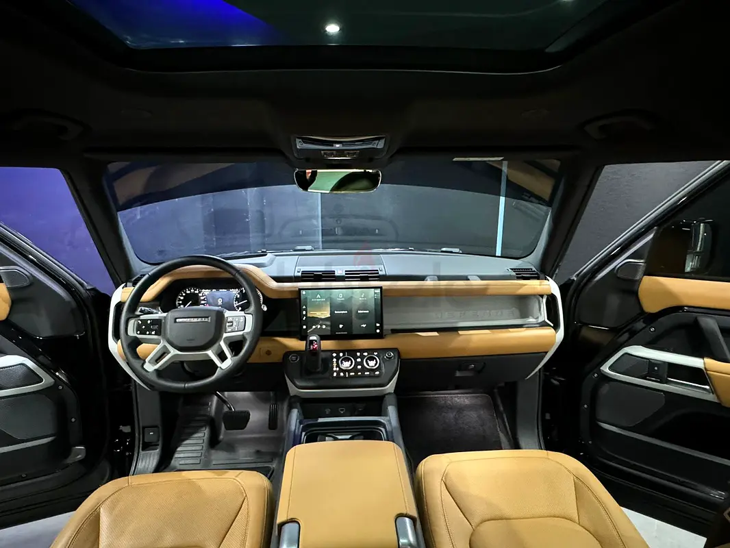 Hire 2024 Land Rover Defender in Al Quoz 4 photo 2