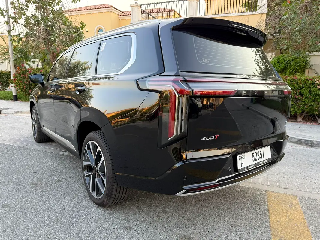 Rent 2026 Exeed VX in Al Quoz 4 photo 7