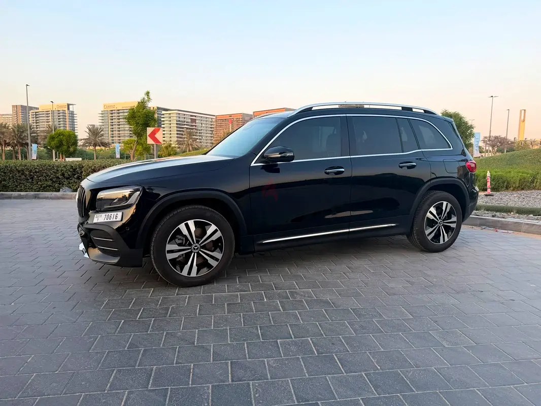Rent a 2026 Mercedes-Benz GLB-Class in Al Quoz 4 photo 4