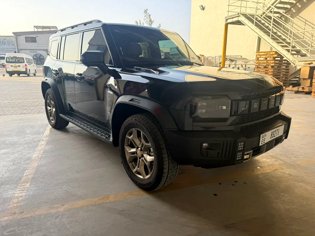 Rent a 2025 Jetour T2 in Al Quoz 4 photo 2