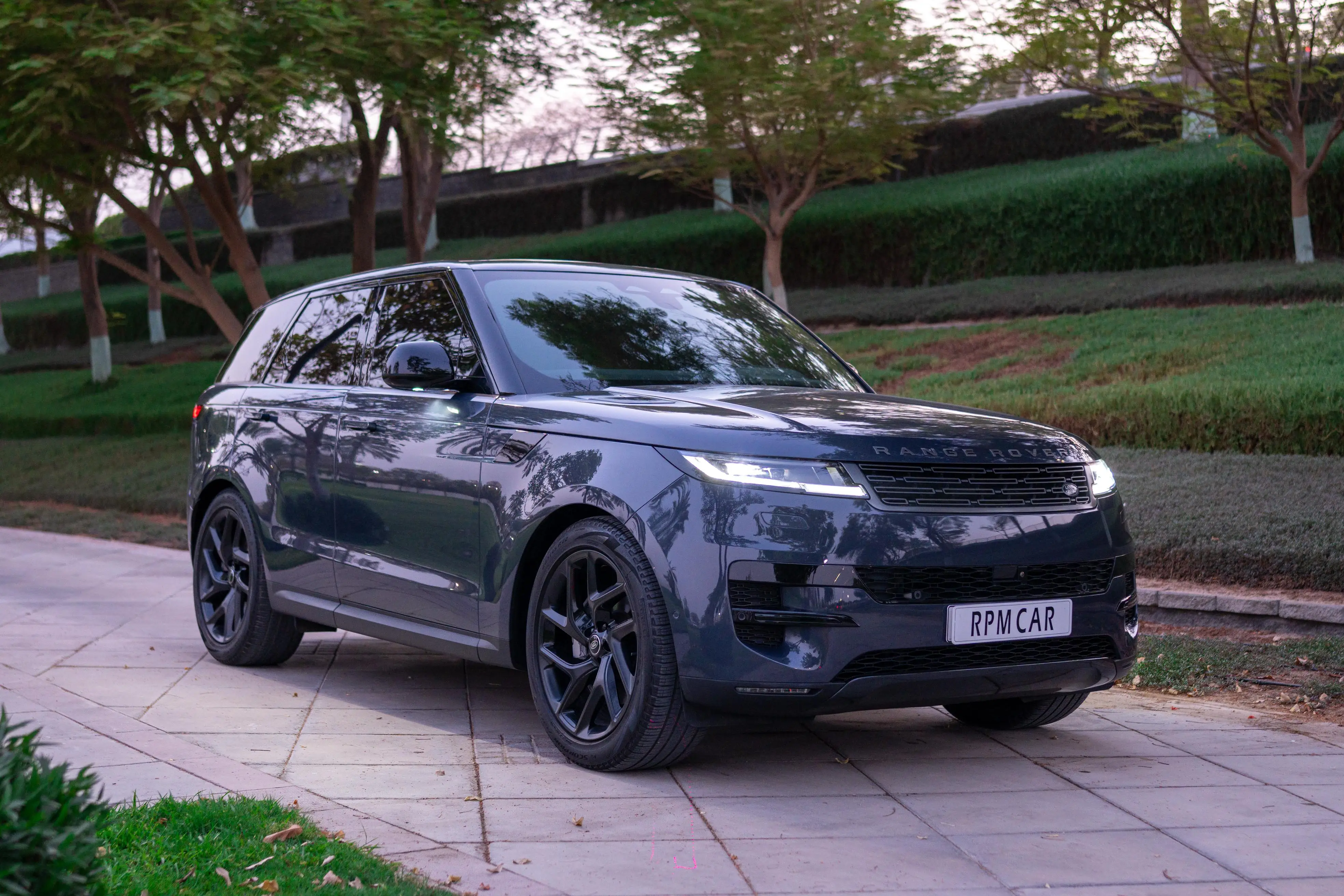 Hire 2025 Land Rover Range Rover Sport Blue in Dubai photo 6
