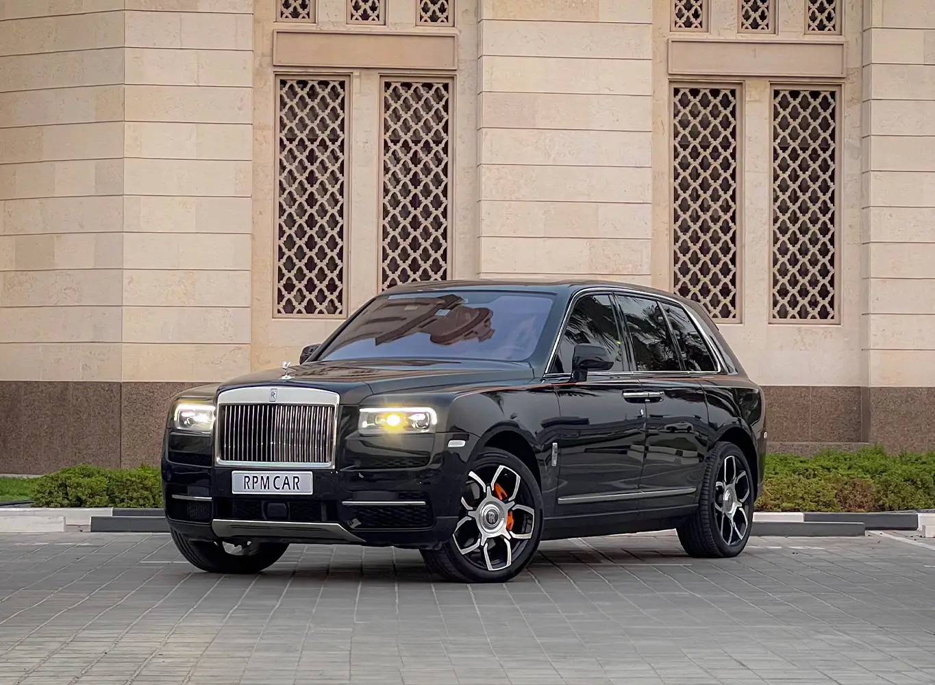Hire 2024 Rolls-Royce Cullinan Black in Dubai rental in Al Quoz 3, Dubai