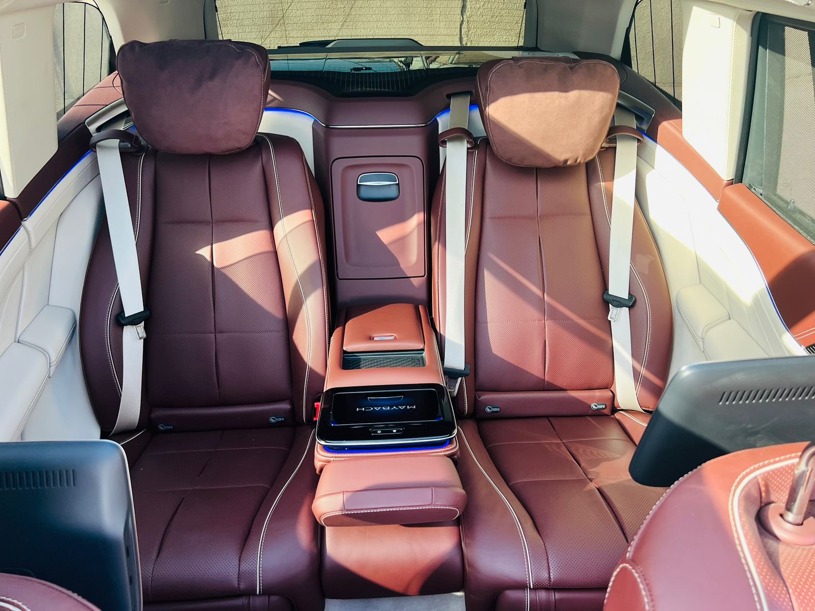 Hire Mercedes-Maybach GLS 600 Black in Dubai photo 9