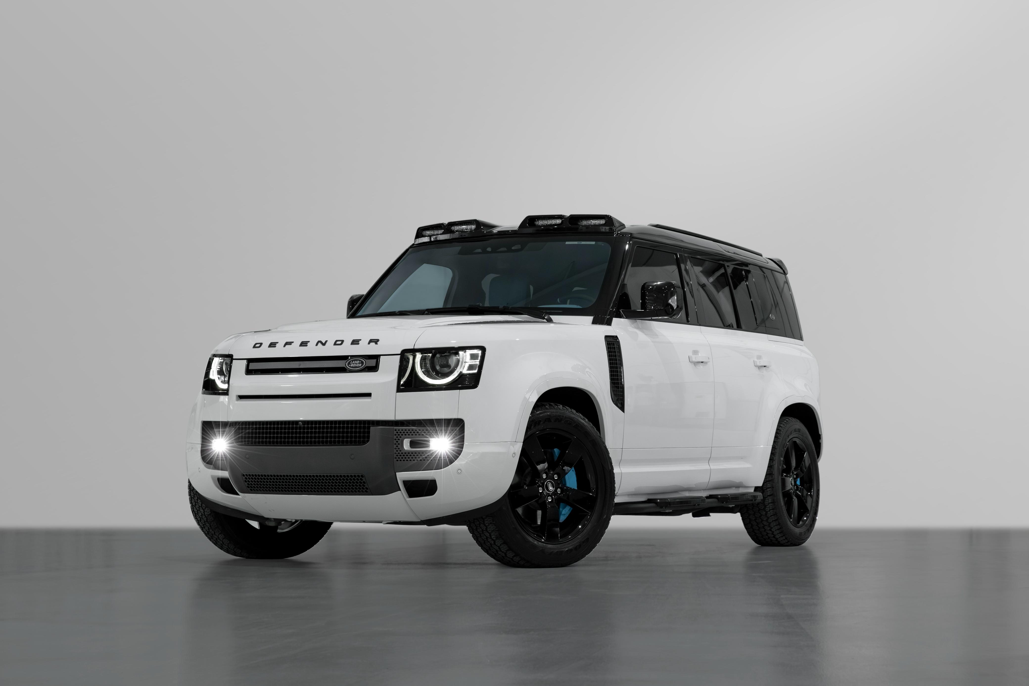 Land Rover Defender White Rental in Dubai photo 2