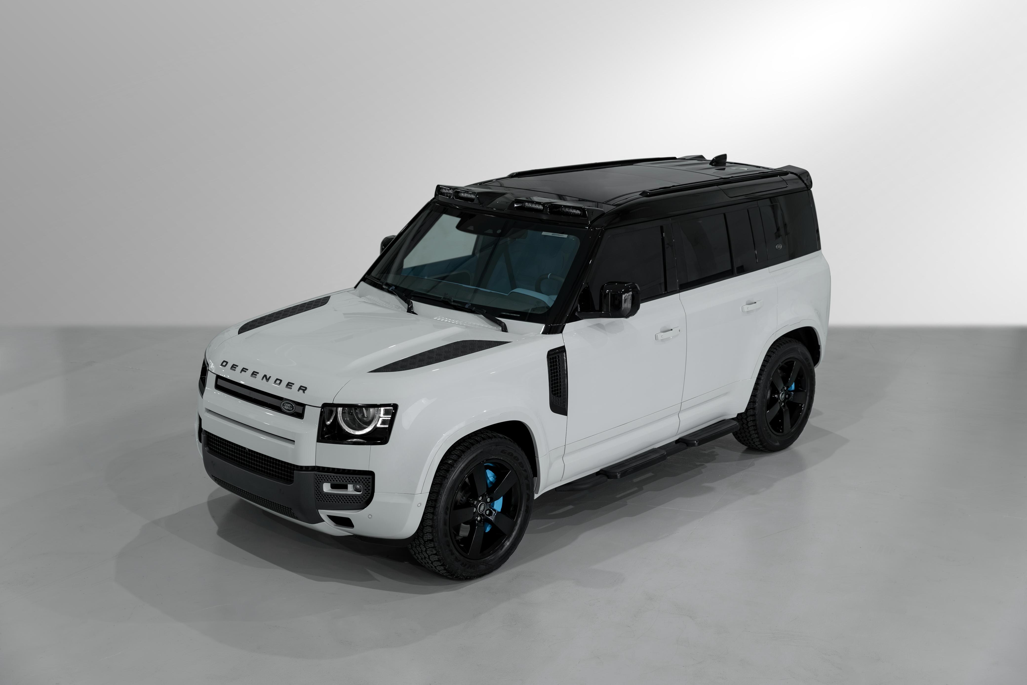 Land Rover Defender White Rental in Dubai photo 4